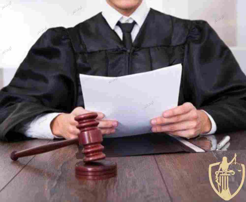 وکیل قاچاق کالا