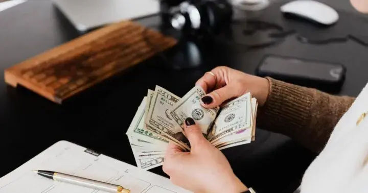 هزینه خدمات وکیل متخصص شرکت