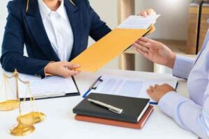 وکیل خانم برای طلاق توافقی