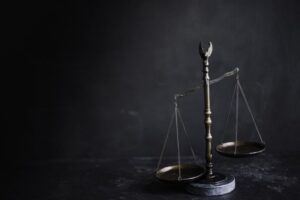 وکیل داده های تجاری در تهران