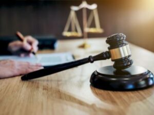 وظایف وکیل ثبت شرکت