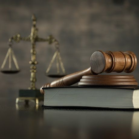 وکیل شرکت ساختمانی