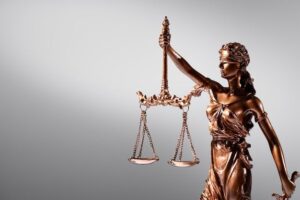 بهترین وکیل دعاوی داروسازی