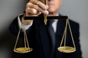 وکیل متخصص در جراحی زیبایی