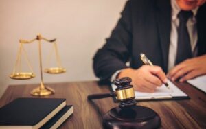 نقش وکیل تنفیذ وصیت