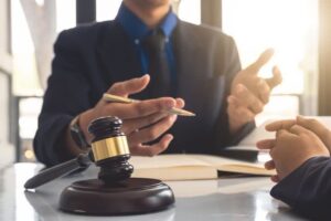 وظایف بهترین وکیل مسئولیت مدنی در تهران