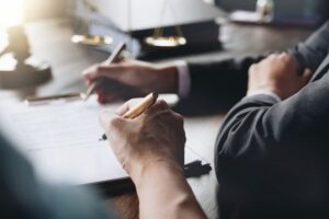 مزایای مجموعه حقوقی کوشانفر