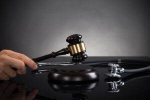 وکیل عدم رضایت از نتیجه جراحی زیبایی