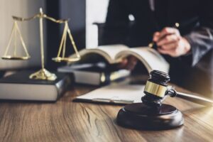 وکیل دادگاه پزشکی