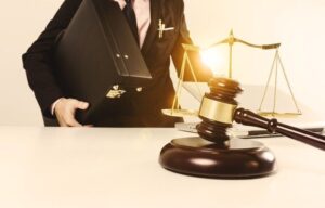 بهترین وکیل دیه