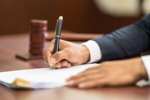 وکیل متخصص توهین