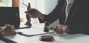پیگیری حقوقی سوء استفاده از اسرار تجاری