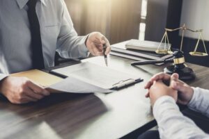 بهترین وکیل فناوری اطلاعات