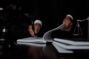 ویژگی های مجموعه حقوقی کوشانفر