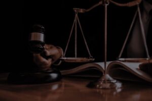 وکیل آنلاین قراردادهای هوشمند