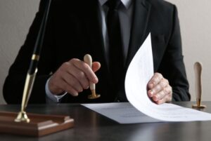 وکیل دادگاه انقلاب