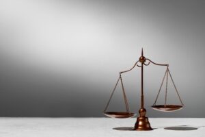 وکیل دادگاه حقوقی