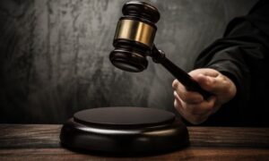 وکیل متخصص دادسرا