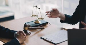 مشاوره با وکیل خطای پزشکی