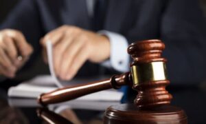 وکیل تجاوز با سلاح سرد