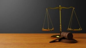 وکیل برای حمایت از حقوق مخابرات