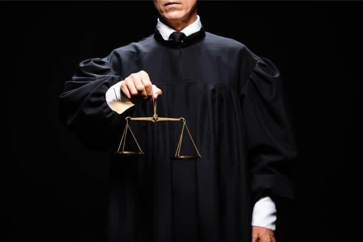 وکیل قربانی تجاوز