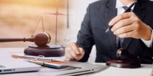 ویژگی های مجموعه حقوقی کوشانفر