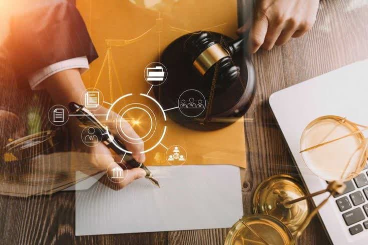 وکیل فضای مجازی