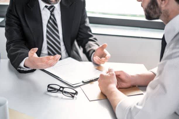وکیل شرط بندی