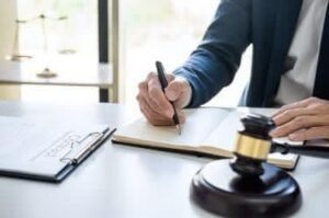 نیاز به وکیل متخصص مسکن