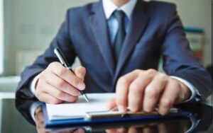 بهترین وکیل مشارکت در ساخت