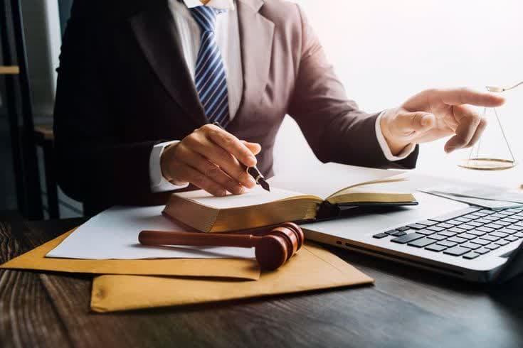 وکیل دادگاه صلح