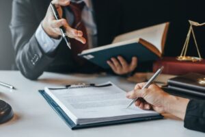 ویژگی های مجموعه حقوقی کوشانفر