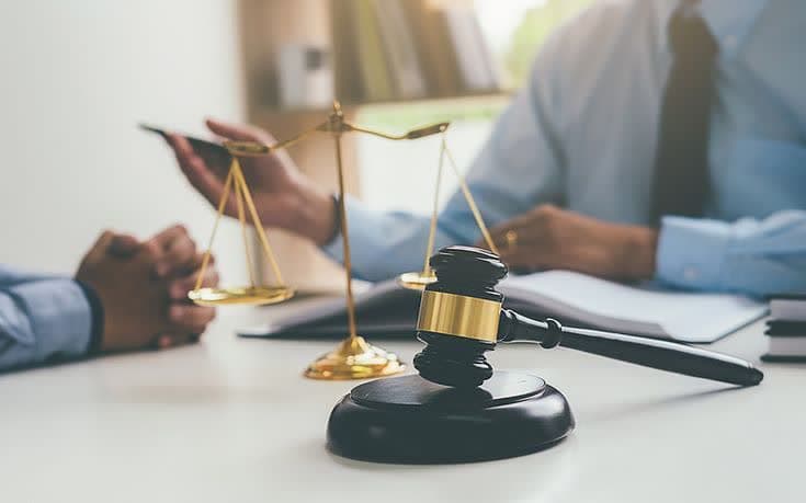 وکیل اسیدپاشی