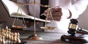 نقش وکیل افساد فی الارض در پرونده
