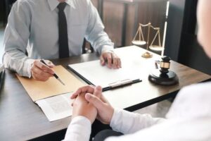 خدمات ارائه شده توسط وکیل کانون وکلا