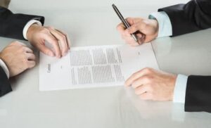 نقش وکیل متخصص ابطال رای در پرونده