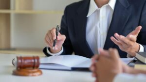 دلایل نیاز به وکیل ولی دم