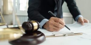 خدمات مجموعه حقوقی کوشانفر