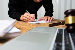 بهترین وکیل کار در تهران