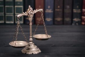 نیاز به وکیل طلا در دعاوی مختلف