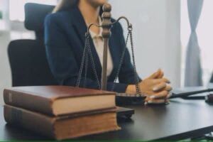 خدمات مجموعه حقوقی کوشانفر