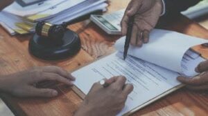 وظایف و اختیارات وکیل استعمال مواد مخدر