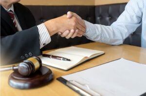 وکیل حل اختلاف فرنچایز