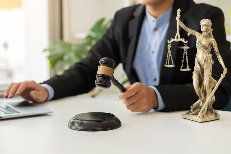 وکیل کیفرخواست