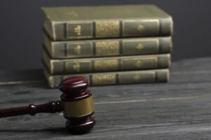 قوانین و مقررات حاکم بر عملیات اجرایی