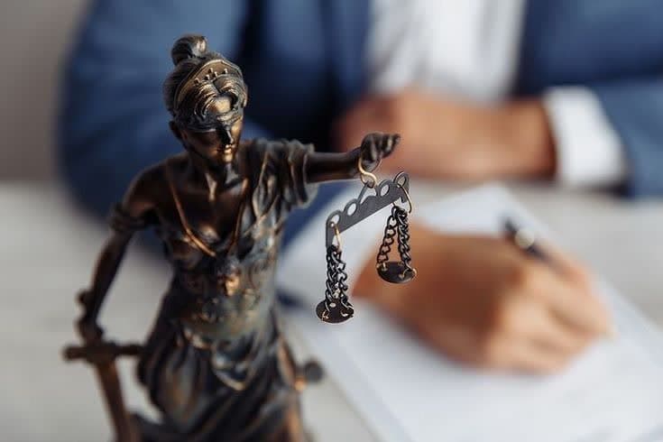 وکیل بلفاروپلاستی
