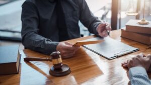 نقش وکیل خانه در پیشگیری از مشکلات حقوقی