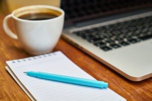 دلایل نیاز به وکیل سینمای خانگی