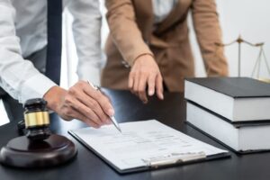 وظایف و اختیارات وکیل اهدا جنین
